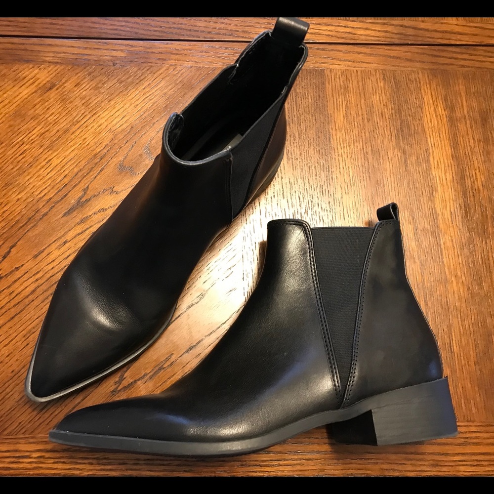 Steve Madden Boot